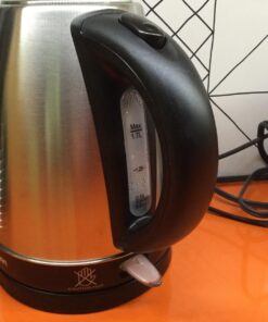 Chefman Stainless Steel Electric Kettle w/ 360° Swivel Base, Auto Shut Off & Boil Dry Protection, BPA-Free Interior and Cool-Touch Handle, 7+ Cup Capacity, 1.7 Liter, 1500W 49 71ESCLj1PeL