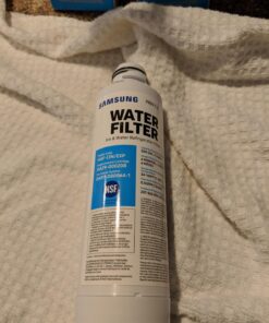 SAMSUNG Genuine Filter for Refrigerator Water and Ice, Carbon Block Filtration for Clean, Clear Drinking Water, 6-Month Life, HAF-CIN/EXP, 1 Pack 68 71EfOJ33EBL