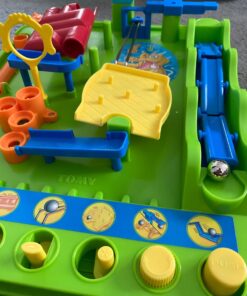 TOMY Games Screwball Scramble Marble Run Game for Kids - Timed Marble Maze Kids Games - Cooperative Board Games for Family Game Night - 1-4 Players - Ages 5 Years and Up Multicolored 35 71F8xxWSRXL