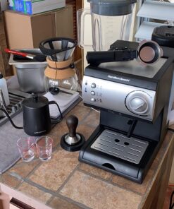 Hamilton Beach 15 Bar Espresso Machine, Cappuccino, Mocha, & Latte Maker, with Milk Frother, Make 2 Cups Simultaneously, Works with Pods or Ground Coffee, 50 oz. Water Reservoir, Black 21 71F9kKUb5FL