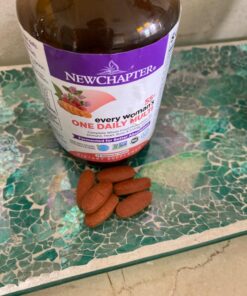 New Chapter Women's Multivitamin 50 Plus for Cellular Energy, Heart & Immune Support with 20+ Nutrients + Astaxanthin - Every Woman's One Daily 55+, Gentle on The Stomach, 72 Count 72 Count (Pack of 1) 36 71Fb3VNHjL 1