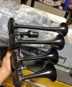 Vixen Horns Train Horn for Truck/Car. 4 Air Horn Black Trumpets. Super Loud dB. Fits 12v Vehicles like Semi/Pickup/Jeep/RV/SUV VXH4124B Quad Trumpet In-Line Black 27 71FpyrkmT0L