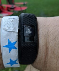 Garmin vivofit 3, Activity Tracker with 1+ Year Battery Life, Sleep Monitoring and Auto Activity Detection, Black Regular 75 71GIe9JIcJL