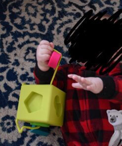 Fat Brain Toys OombeeCube - Travel-Friendly Shape-Sorter for Babies & Toddlers OoombeeCube 19 71GLqupsKBL