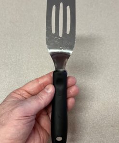 OXO Good Grips Stainless Steel Cut and Serve Turner, Black Stainless Steel Turner 47 71GN1Tcd1rL