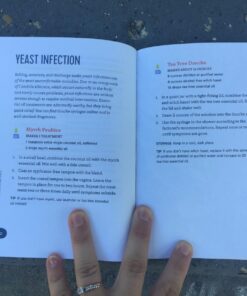 The Portable Essential Oils: A Pocket Reference of Everyday Remedies for Natural Health & Wellness 56 71GNLT423OL