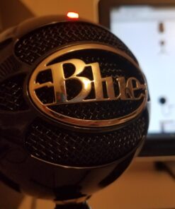 Logitech for Creators Blue Snowball USB Microphone for PC, Mac, Gaming, Recording, Streaming, Podcasting, Condenser Mic with Cardioid and Omnidirectional Pickup Patterns, Stylish Retro Design – Black Gloss Black 119 71GdoCpim3L