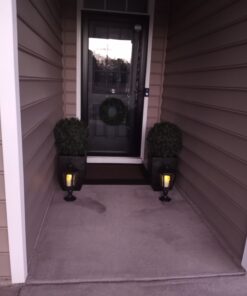 Boxwood Wreath - 16.5-Inch Round UV Resistant Artificial Spring, Summer, Fall, or Winter Wreath - Outdoor/Indoor Wreaths for Front Door by Pure Garden Round 16.5" 19 71H1c49P8GL