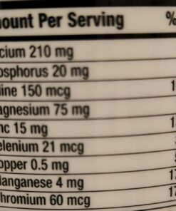 Centrum Silver Multivitamin for Men 50 Plus, Multivitamin/Multimineral Supplement with Vitamin D3, B Vitamins and Zinc, Gluten Free, Non-GMO Ingredients - 200 Count 200 Count (Pack of 1) Old 46 71HJ4rnBhLL