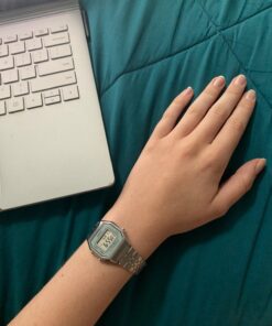 Casio Ladies Mid-Size Silver Tone Digital Retro Watch LA-680WA-7DF 43 71HkxXc262L