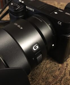 Sony LCSEBE/B Just-Fit Body Case for A6000 Camera (Black) 24 71I5DGf3GgL