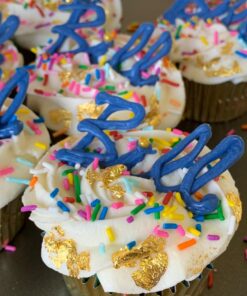 Barnabas Blattgold: Edible Genuine Gold Leaf Sheets - 10 Sheets (Loose Leaf), 3 1/8 inches Booklet, Professional Quality 10 Sheets (Pack of 1) 33 71IGzGuv5L