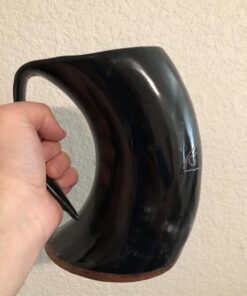 Norse Tradesman XL Viking Drinking Horn Mug - 100% Authentic Beer Horn Tankard With Thor's Hammer Engraving | The Mjolnir, High Polish, approx. 30 oz 33 71IHMBHMF4L