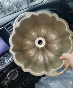 Nordic Ware Platinum Collection Anniversary Bundt Pan Original 46 71IPoWicRhL