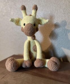 OUTUXED 520pcs Plastic Safety Eyes and Noses with Washers, Craft Doll Eyes, Black Safety Eyes for Amigurumi, Puppet, Plush Animal and Teddy Bear 44 71IQWRGcwL