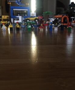 LEGO City Town 60097 City Square Building Kit 63 71IiEQi684L