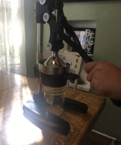 New Star Foodservice 46878 Commercial Citrus Juicer, Enameled Black 74 71Imx2j868L