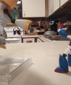 Mega Man Fully Charged – Air Man Articulated Action Figure with Air Man Buster Accessory (to swap onto The Mega Man Figure)! Based on The New Show! 18 71IoXoCstdL