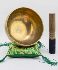 6-Inch Handmade Tibetan Singing Bowl ~ Superb B Crown Chakra Balancing ~ Best use for Meditation, Sound Healing, Cleansing, Mindfulness & Relaxation ~ Cushion & Sueded Leather wooden Mallet included 21 71IprfuiT6L