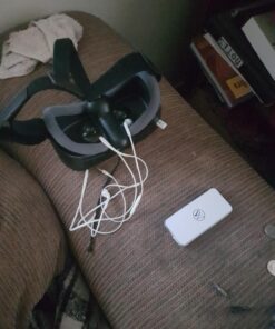 Samsung Gear VR w/Controller - US Version - Discontinued by Manufacturer US 2017 Edition 26 71IrovyHacL