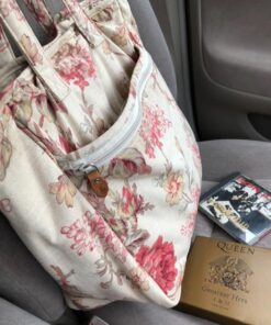 IPELY Universal Car Vehicle Back Seat Headrest Hanger Holder Hook for Bag Purse Cloth Grocery (Dark Beige -Set of 2) Dark Beige 39 71IwbkSoWCL