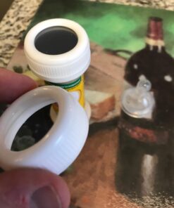 Medela Slow Flow Bottle Nipples with Wide Base, Baby Newborns Age 0-4 Months, Compatible with All Medela Breast Milk Bottles, Made Without BPA, 3 Count (Pack of 1) 19 71JHpWfwbIL