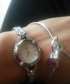 GUESS Petite Vintage Crystal Bracelet Watch with Self-Adjustable Links Silver Tone/Silver/Silver Tone 24 71JSRaLszXL