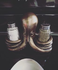 DWK Decorative Octopus Salt & Pepper Shaker Set 10 71JXG8MimpL