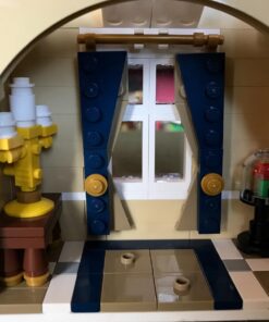 The Disney Castle 29 71K3Ma1vZ2L