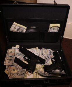 Solo Grand Central Attaché Briefcase with Combination Locks, Black 27 71K3UA vu L