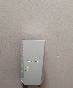 NETGEAR WiFi Mesh Range Extender EX6400 - Coverage up to 2100 sq.ft. and 35 devices with AC1900 Dual Band Wireless Signal Booster & Repeater (up to 1900Mbps speed), plus Mesh Smart Roaming AC1900 WiFi 33 71KAa1yhQoL 2