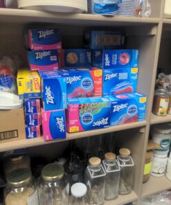 Ziploc Quart Food Storage Freezer Bags, New Stay Open Design with Stand-Up Bottom, Easy to Fill, 75 Count 35 71KELx3TsL