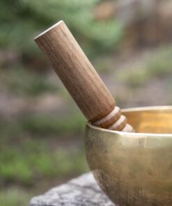 6-Inch Handmade Tibetan Singing Bowl ~ Superb B Crown Chakra Balancing ~ Best use for Meditation, Sound Healing, Cleansing, Mindfulness & Relaxation ~ Cushion & Sueded Leather wooden Mallet included 25 71KHDsubqVL