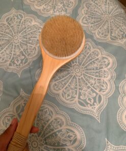Chikoni Dry Bath Body Brush Back Scrubber with Anti-Slip Long Wooden Handle, 100% Natural Bristles Body Massager, Perfect for Exfoliating, Detox and Cellulite, Blood Circulation, Good for Health 42 71KJprD6iVL