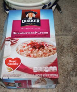 Quaker Instant Oatmeal, Strawberry & Cream, Breakfast Cereal, 1.23 Ounce, 10 Packets Per Box (Pack of 4) 23 71KJyfjIxML 1