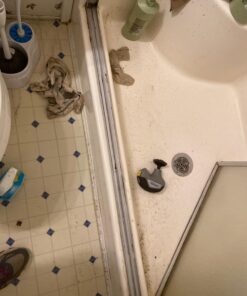 Dremel PC10-01 Versa Cleaning Tool- Grout Brush- Bathroom Shower Scrub- Kitchen and Bathtub Cleaner- Power Scrubber for Tile, Pans, Stoves, Tubs, Sinks Auto, and Grills- 58 71KQyUHnNdL