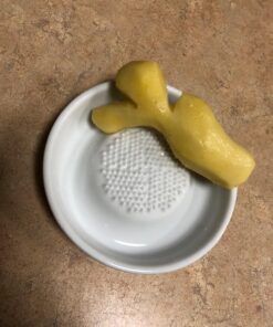 Kyocera 3.5” Ceramic Grater For Ginger, Cheese, Garlic, and More, Essential Kitchen Tool, White 3-1/2-Inch 38 71KdEL3ytoL
