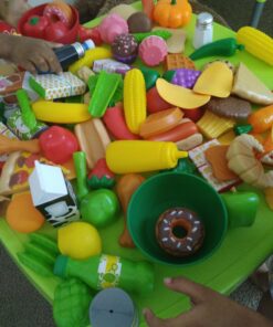 KidKraft 115-Piece Deluxe Tasty Treats Pretend Play Food Set, Plastic Grocery and Pantry Items, Gift for Ages 3+ 50 71Ke8Y4QLoL