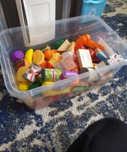 KidKraft 115-Piece Deluxe Tasty Treats Pretend Play Food Set, Plastic Grocery and Pantry Items, Gift for Ages 3+ 56 71KkrEUUsBL