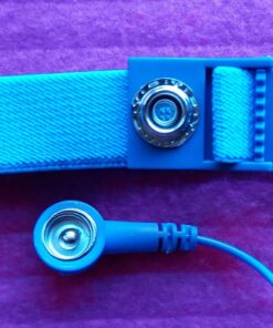 Anti Static Wrist Straps - 3 Pack - Reusable Anti-Static Wrist Straps equipped with Grounding Wire and Alligator Clip - Enables you to Ground Yourself while working on Sensitive Electronics 2x Black + 1x Blue 40 71Kq6rDdQ0L