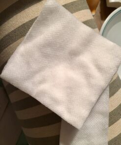 Dynarex Non-Woven Sponges, Non-Sterile, Gauze Sponges, for Cleansing, Prepping and Dressing, Highly-Absorbent and with Less Linting, 4"x 4", 4 Ply, 1 Box of 200 Non-Woven Sponges 200 Count (Pack of 1) 36 71L1qJEQeiL