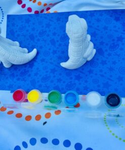 Melissa & Doug Created by Me! Dinosaur Figurines Craft Kit (2 Resin Dinosaurs, 6 Paints, Paintbrush) 31 71LEs5V6p6L