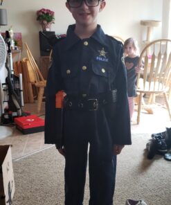 Dress Up America Police Costume for Kids - Police Officer Costume for Boys - Cop Uniform Set With Accessories Medium 44 71LPitLQT7L