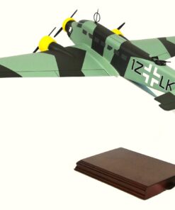 Mastercraft Collection Ju-52 Auntie Ju Scale: 1/52 11 71LRhsbZvfL