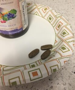 Garden of Life Organics Women’s Prenatal Multivitamin with Vitamin D3, B6, B12, C & Iron, Folate for Energy & Healthy Fetal Development – Organic, Non-GMO, Gluten-Free, Vegan, 60 Day Supply 180 Count (Pack of 1) 31 71M Wg8QhaL