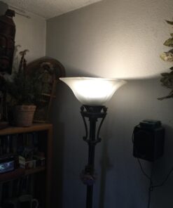 FluxSmart Bluetooth Light Bulb, Smart LED Bulb, Dimmable Smart Bulb, Smartphone-Controlled Hue Bulb with 16 Million Color Options, Compatible with iOS and Android Devices, 7W, A19, E26 Base 60 Watt Equivalent - Classic 36 71ME7 loyXL