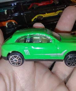 Amazon Basics Toy Car Carrier Truck With Storage For Kids Ages 3 and Up, 6-Pieces Diecast Vehicles & 16 Accessories, Multicolor, Medium 88 71MKvxHprTL