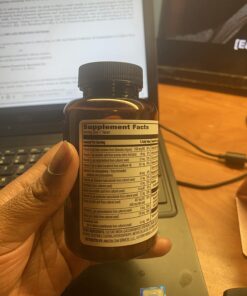 Amazon Elements Men’s One Daily Multivitamin, 62% Whole Food Cultured, Vegan, 65 Tablets, 2 month supply (Packaging may vary) 27 71MNwmHlFL