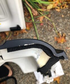 Omix-Ada | 13510.70 | Hard Top Seal Kit, Foam Blocker | OE Reference: 68026937AB | Fits 2011-2014 Jeep Wrangler JK 69 71MQdLVzKWL