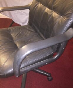 Giantex Executive Chair Mid Back Office W/Arms and Swivel Wheels, Ergonomic PU Leather for Home Office Use Computer Desk Task Chair 22 71MSy88zY9L